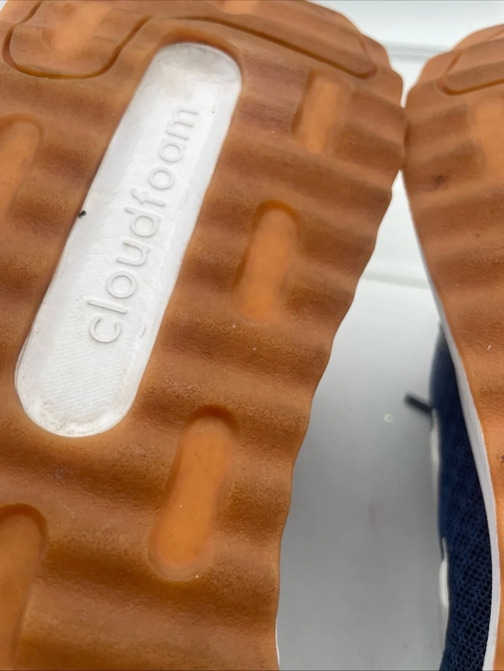 Adidas Cloudfoam Comfort Men's Running Walking Sneakers Navy Blue White Gum Sole